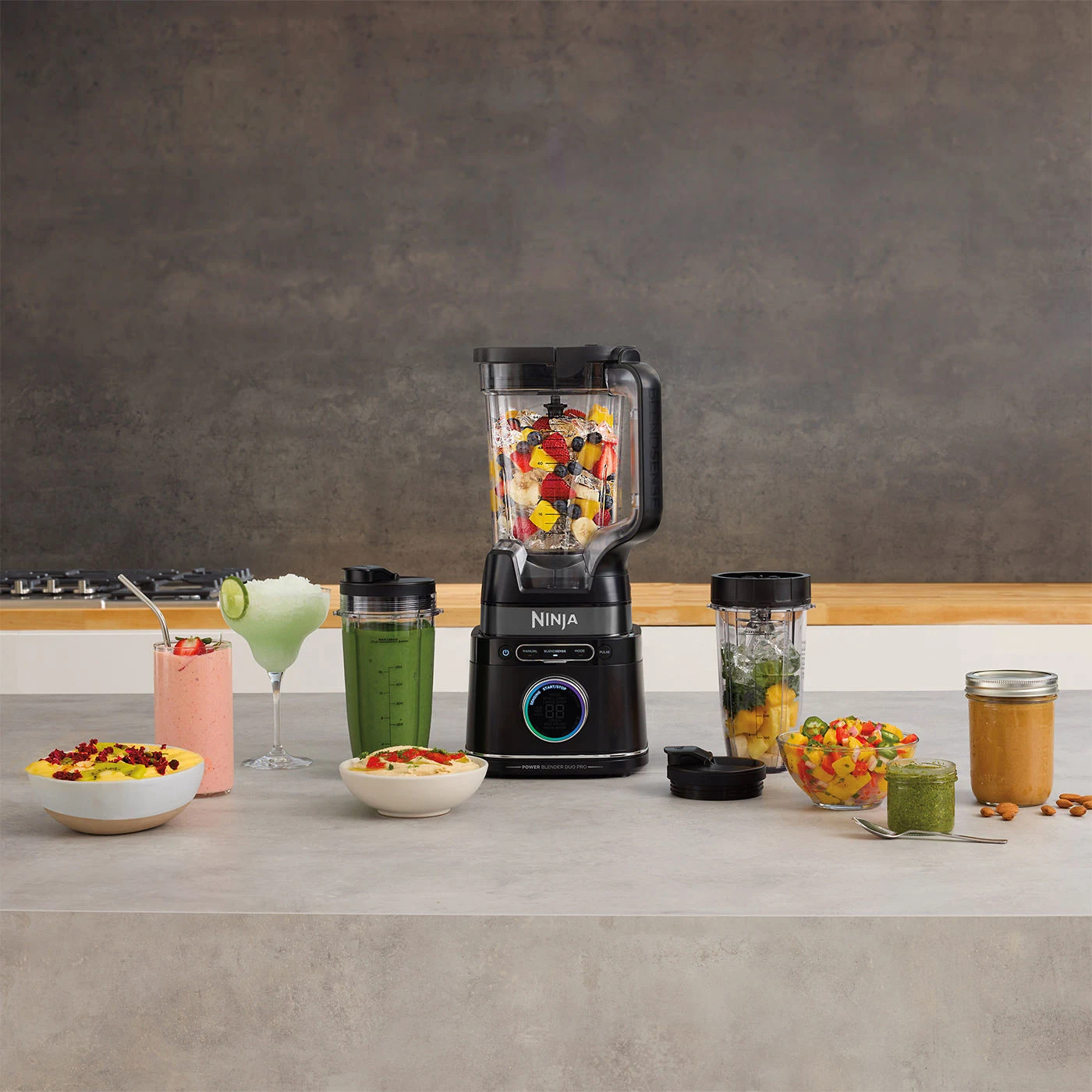 Ninja-R-TB301UK-InUse-Kitchen-Island-Lineup3